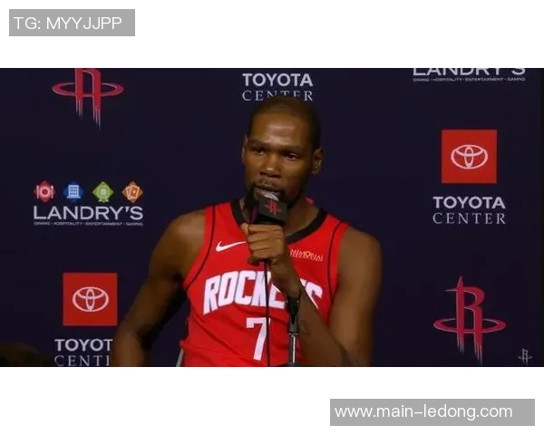 乌度卡盛赞杜兰特为球队关键先生称其终结能力无与伦比