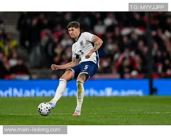 斯通斯因伤病考虑退役但仍是英格兰后防不可或缺的基石 斯通斯因伤病考虑退役但仍是英格兰后防不可或缺的基石