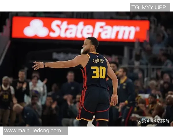 科尔谈库里表现不佳:今晚他未能展现真实水平面对艰难挑战 科尔谈库里表现不佳:今晚他未能展现真实水平面对艰难挑战