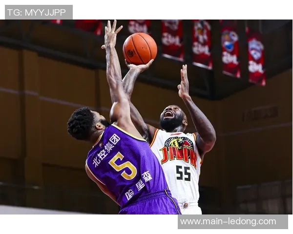 以赛亚乔专注比赛不惧开拓者曾是唯一击败球队的挑战 以赛亚乔专注比赛不惧开拓者曾是唯一击败球队的挑战