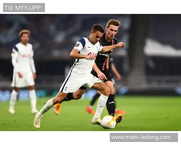 罗马诺透露雷吉隆坚定选择迈阿密国际谈判已深入推进 罗马诺透露雷吉隆坚定选择迈阿密国际谈判已深入推进