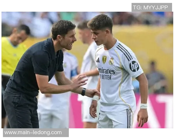 毕巴传奇球员点评阿隆索战术选择强调结果优先于风格